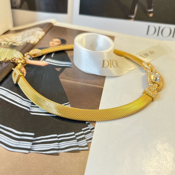 DIOR Dignity Pendant Gold Plated Christian Dior Choker - Picture 6 of 12